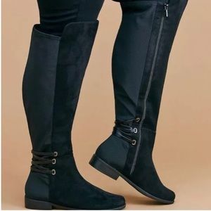 Lane Bryant || Woman’s black Over the knee corset black boots 7w